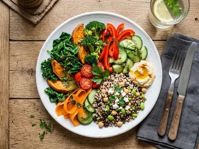 Bunter Teller mit pflanzlicher Ernährung nach DGE-Empfehlung